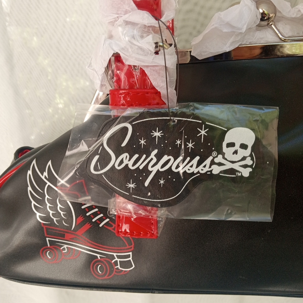 Sourpuss Retro Design Roller Derby Winged Flying Skate Handbag bag New - Picture 11 of 14